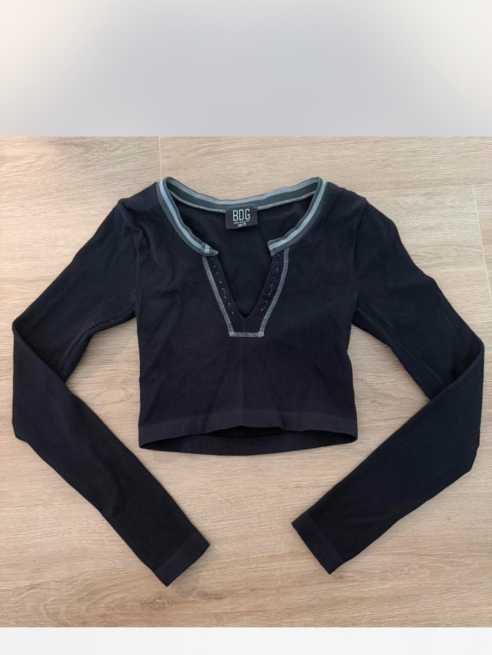 BDG Black Ribbed Long-Sleeve Crop Top with Gray Trim